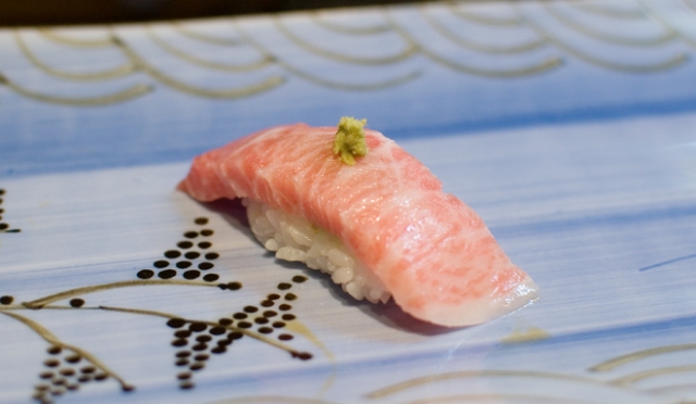 Otoro sushi fatty tuna (photo by Justin Choi)
